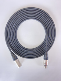 ������ ����������� � ��������� Neutrik 45� YES YES-MC002NE-4.5m